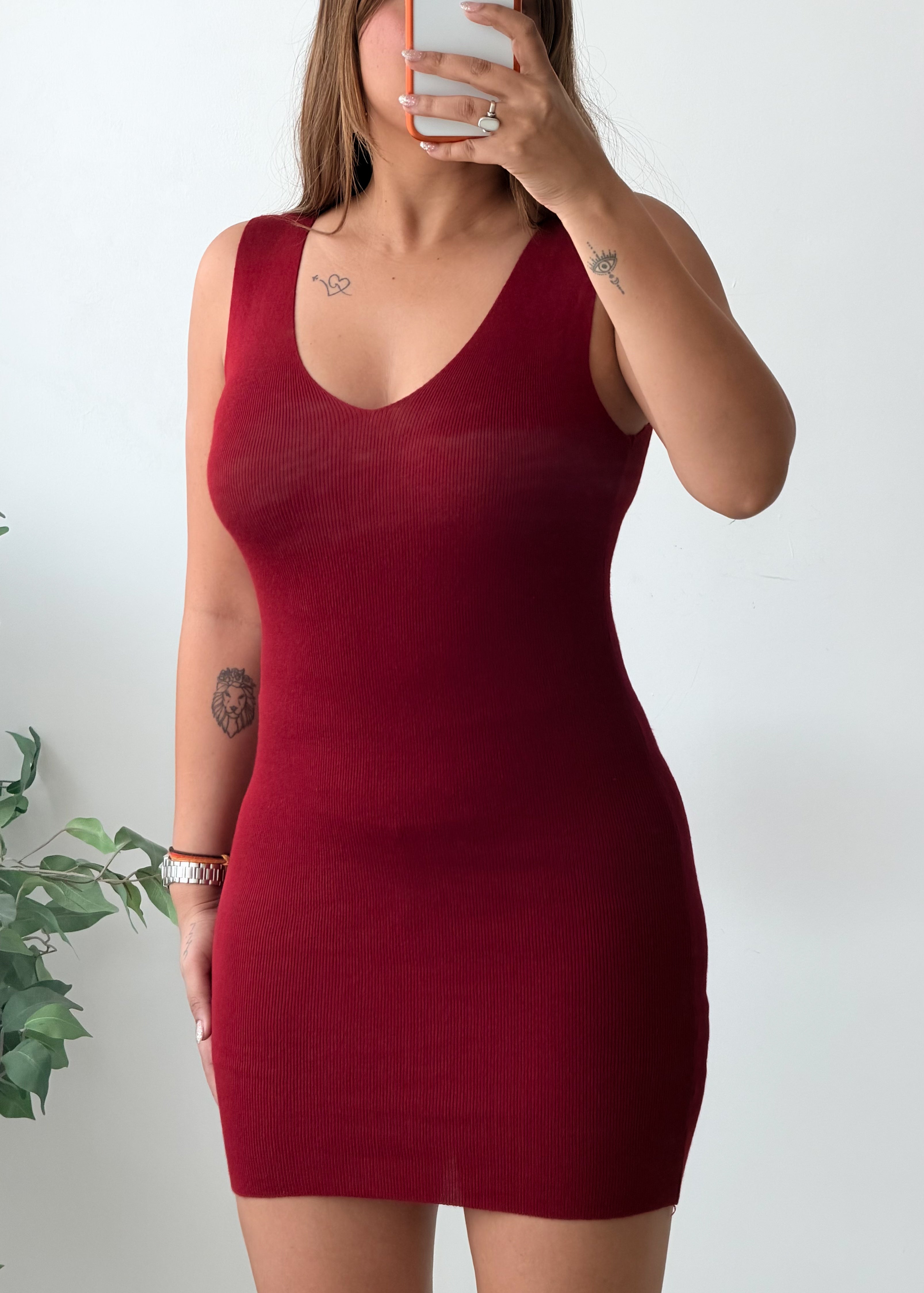 Size S-M Burgundy Sleeveless V-Neck Bodycon Mini Dress
