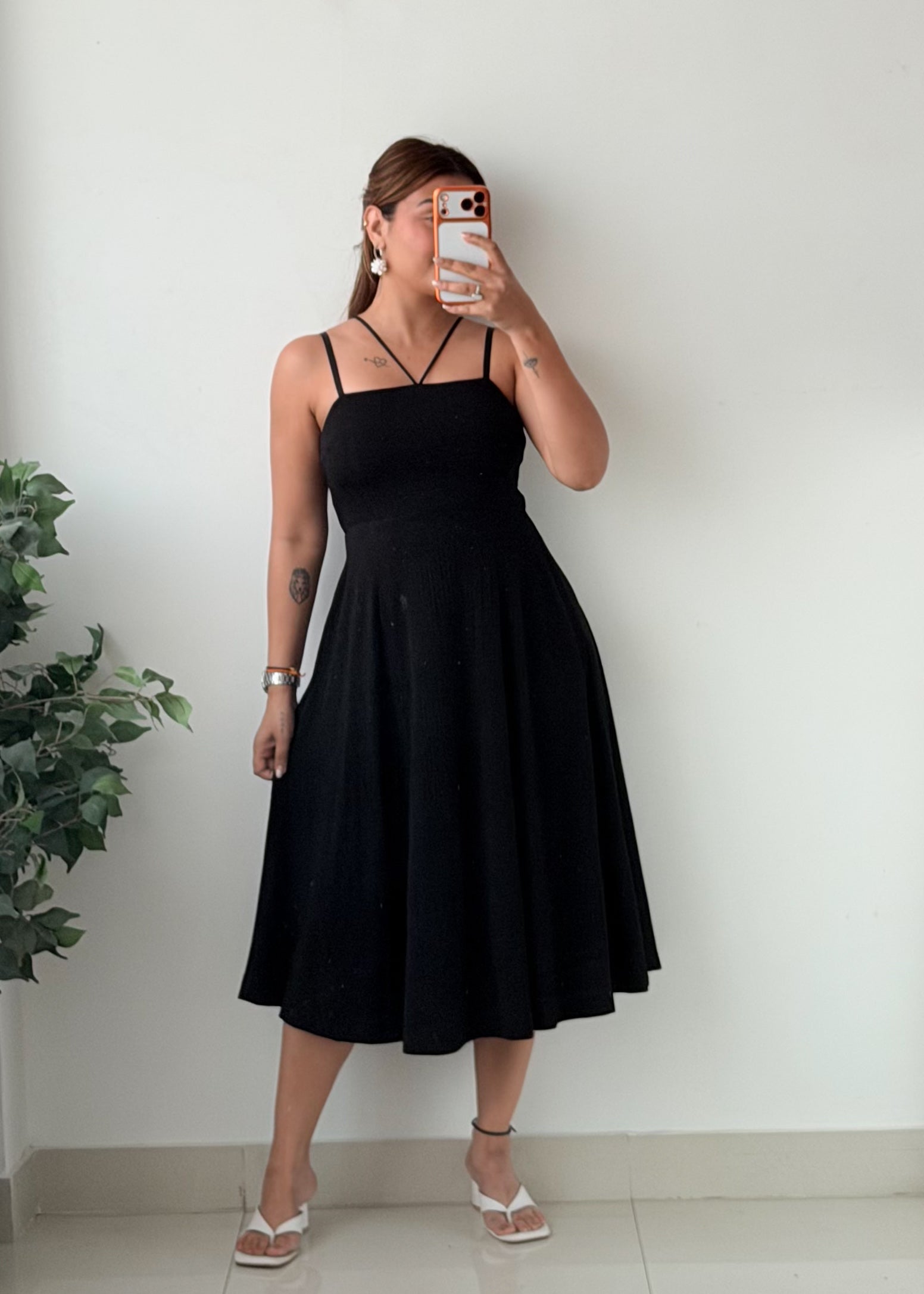 Size M-L Black Strappy Fit And Flare Midi Dress