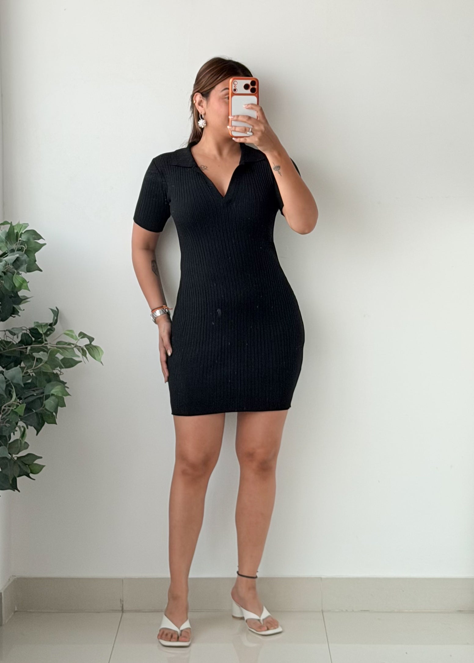Size M-L Black Ribbed Polo Neck Bodycon Mini Dress