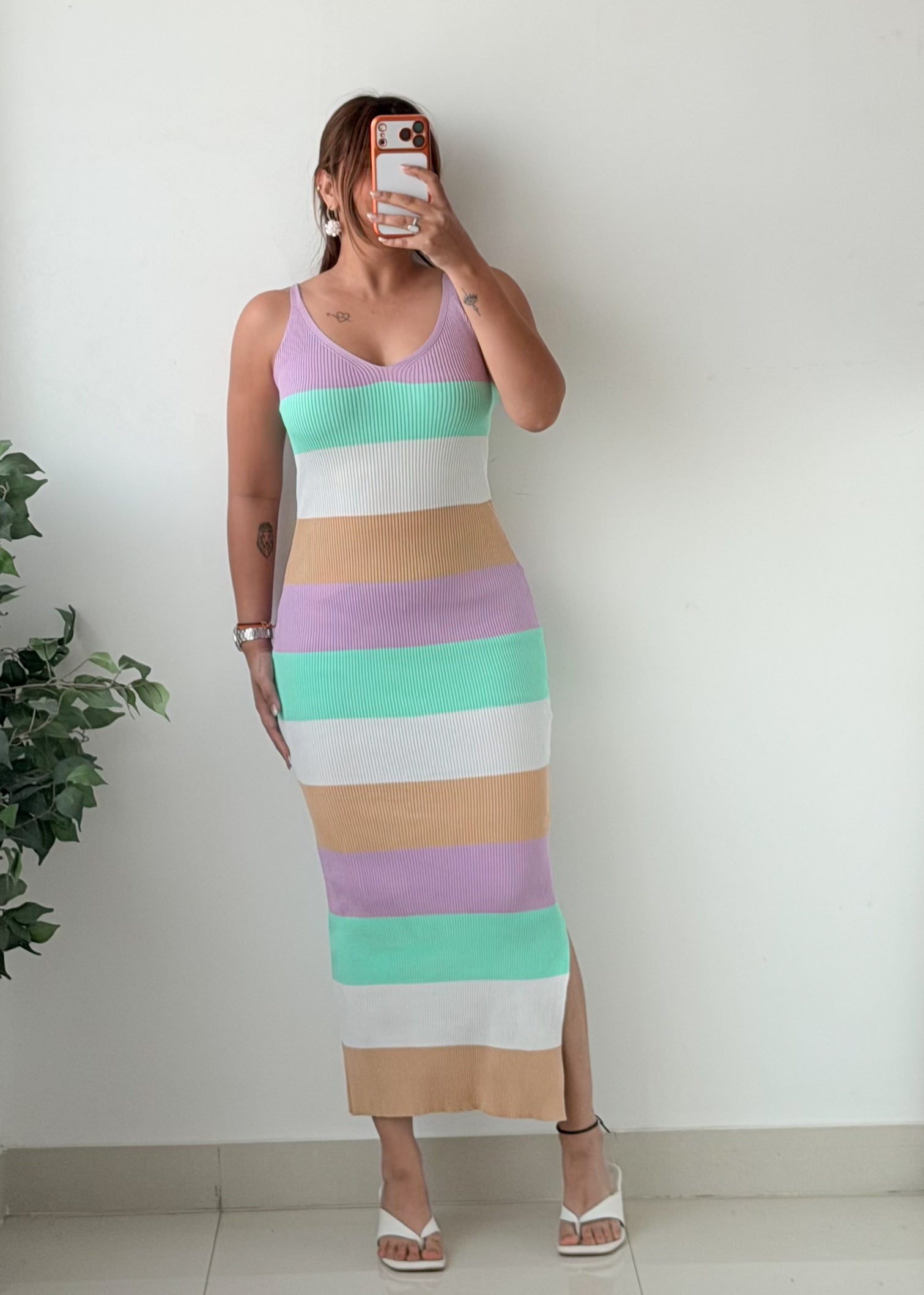 Size S-M Multicolour Striped Sleeveless Bodycon Midi Dress